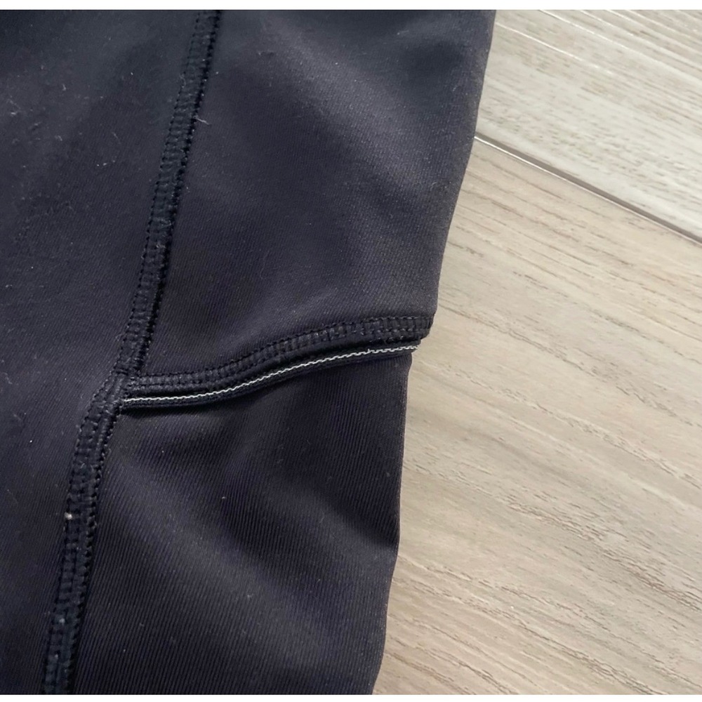 Lululemon High Rise Pocket Leggings Black Size 2 Athletic Athleisure - Picture 3 of 6